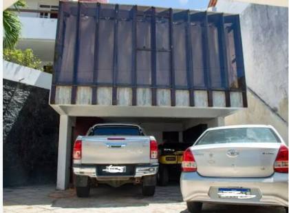 Casa 4/4  no Itaigara