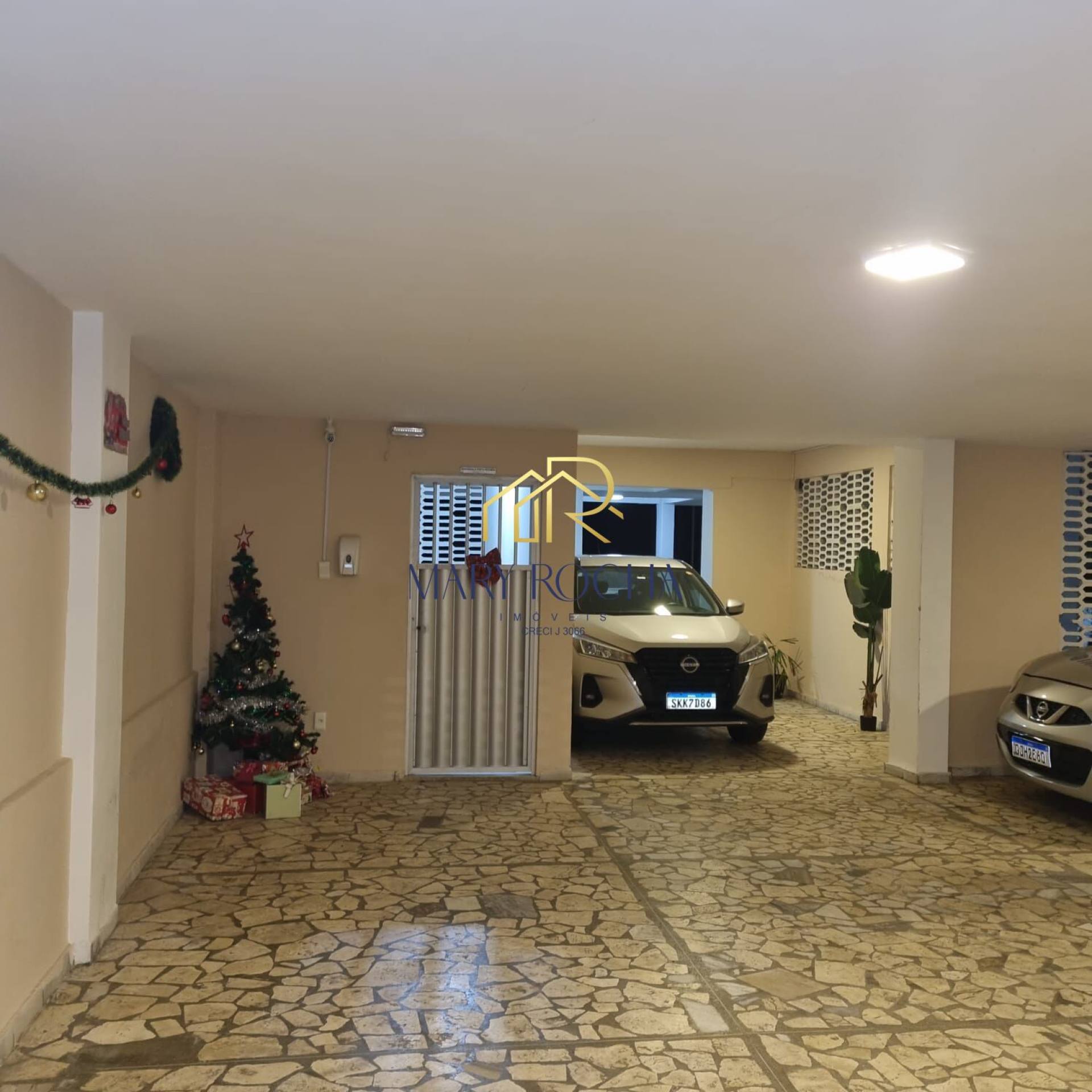 Vila Laura 3/4 com 02 suites
