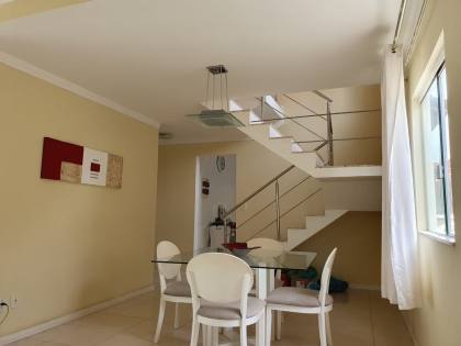 Casa 4/4  com suite em Ipitanga