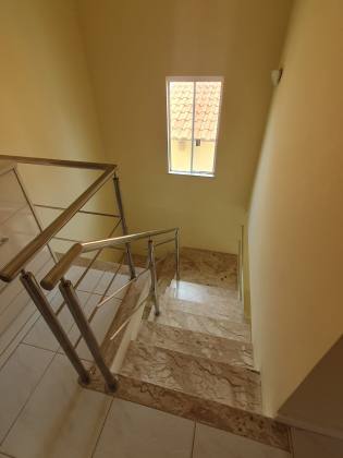 Casa 4/4  com suite em Ipitanga