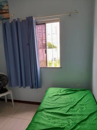 Casa 4/4 com suíte em  Buraquinho