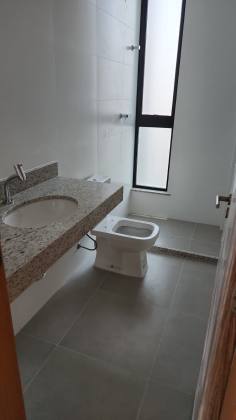 Casa em Buraquinho