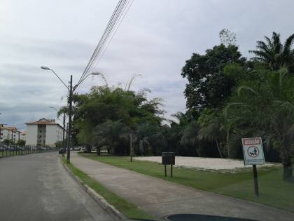 Reserva Parque 2/4 com suíte e varanda