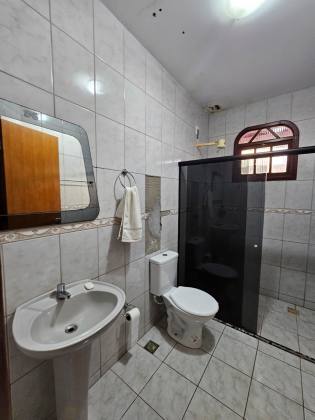 Casa em Arembepe  5/4 com suítes