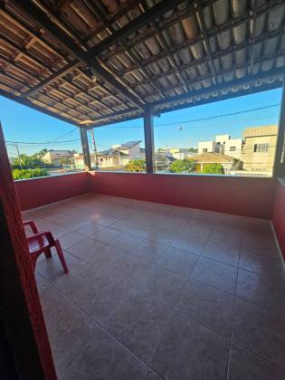 Casa em Arembepe  5/4 com suítes