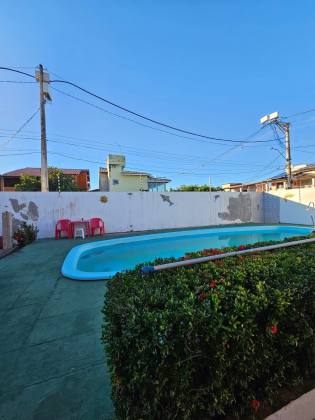 Casa em Arembepe  5/4 com suítes