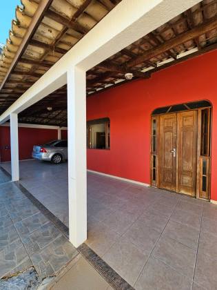 Casa em Arembepe  5/4 com suítes