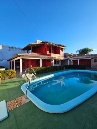 Casa em Arembepe  5/4 com suítes