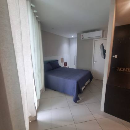 Mundo Plaza Residencial - Caminho das árvores
