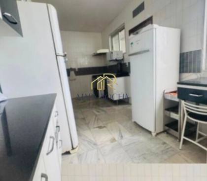 Canela 4/4 com suíte e varanda