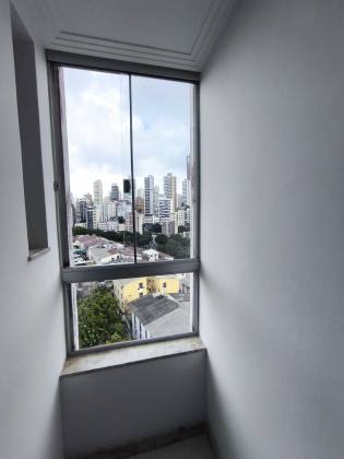 Jardim Apipema 2/4 com suítes
