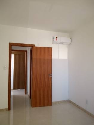 Jardim Apipema 2/4 com suítes