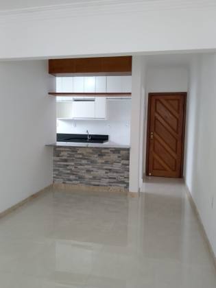 Jardim Apipema 2/4 com suítes
