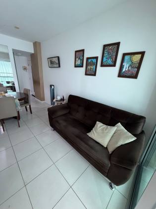 Imbui 3/4 com suíte e 02 vagas de garagem