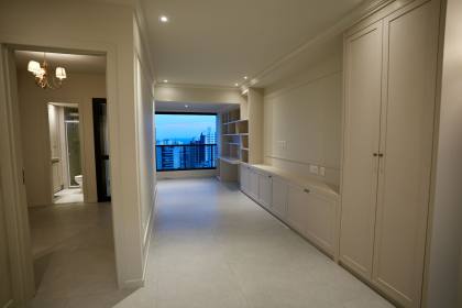 Graça 1/4 com suíte e closet