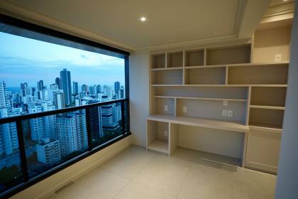 Graça 1/4 com suíte e closet