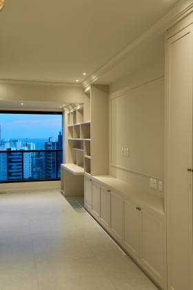 Graça 1/4 com suíte e closet