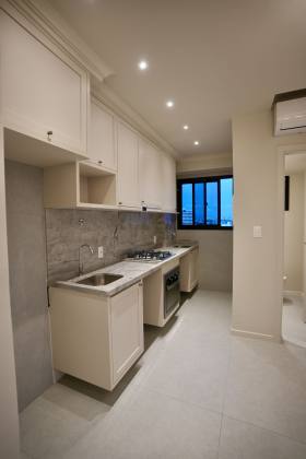 Graça 1/4 com suíte e closet