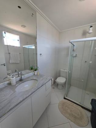 CASA  3/4 com 02 suítes