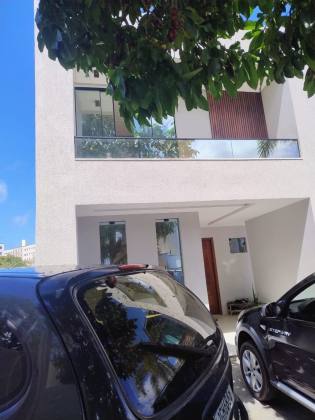 Casa em Lauro de Freitas