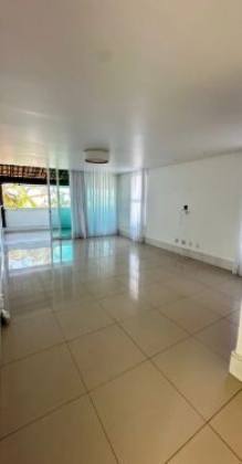 Casa em Vilas do Atlântico 4/4