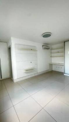Casa em Vilas do Atlântico 4/4