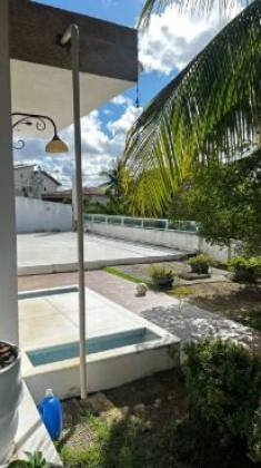 Casa em Vilas do Atlântico 4/4