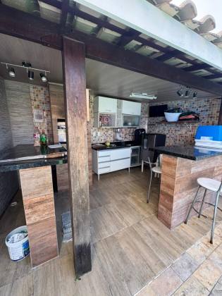 CASA PITANGUEIRAS |  LAURO DE FREITAS  4/4