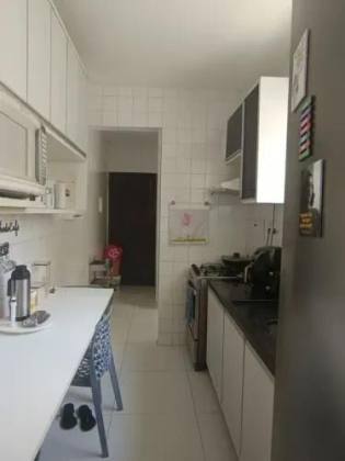 Nazaré 2/4 com dependência e suíte
