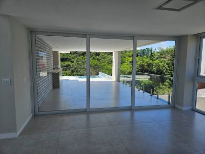 Casa em Aphaville Litoral Norte 3