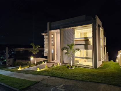 Casa em Aphaville Litoral Norte 3