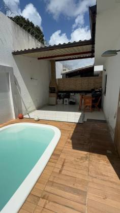 Casa  em  Abrantes 3/4 com suite