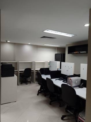Sala comercial |   Citibank  - Comércio