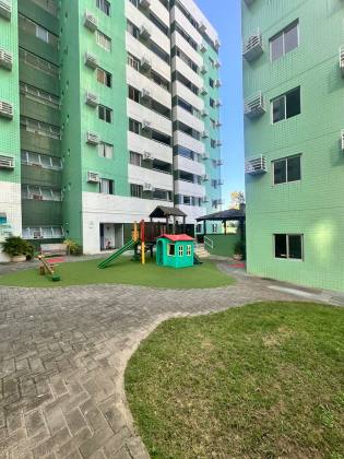 Citta Lauro de Freitas 2/4 com suíte