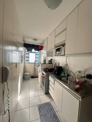Citta Lauro de Freitas 2/4 com suíte