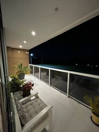 Casa em Alphaville litoral norte 3