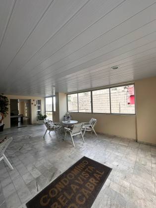 Nazaré 2/4 com dep e suíte e garagem