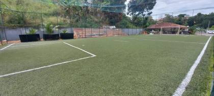 Recanto dos Pássaros 2/4 com suíte