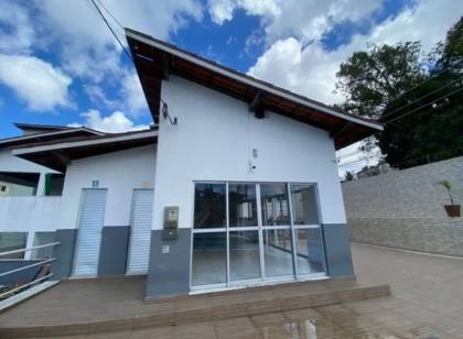 Recanto dos Pássaros 2/4 com suíte