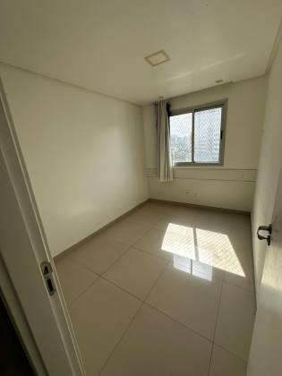 Residencial Salvador Norte 2/4 com suíte