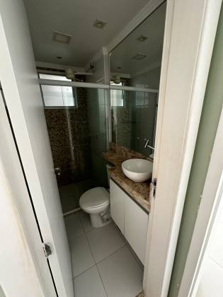 Residencial Salvador Norte 2/4 com suíte