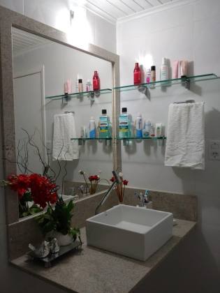 Brotas 3/4 com suite