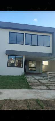 Casa em Terras Alphaville