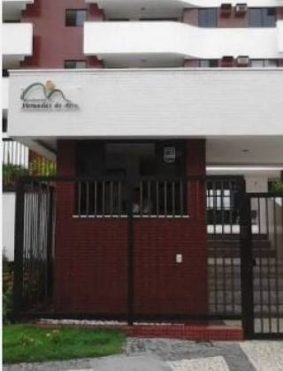 Varandas do Alto 2/4 com suite