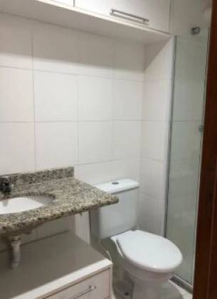 Varandas do Alto 2/4 com suite