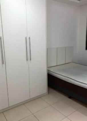 Varandas do Alto 2/4 com suite