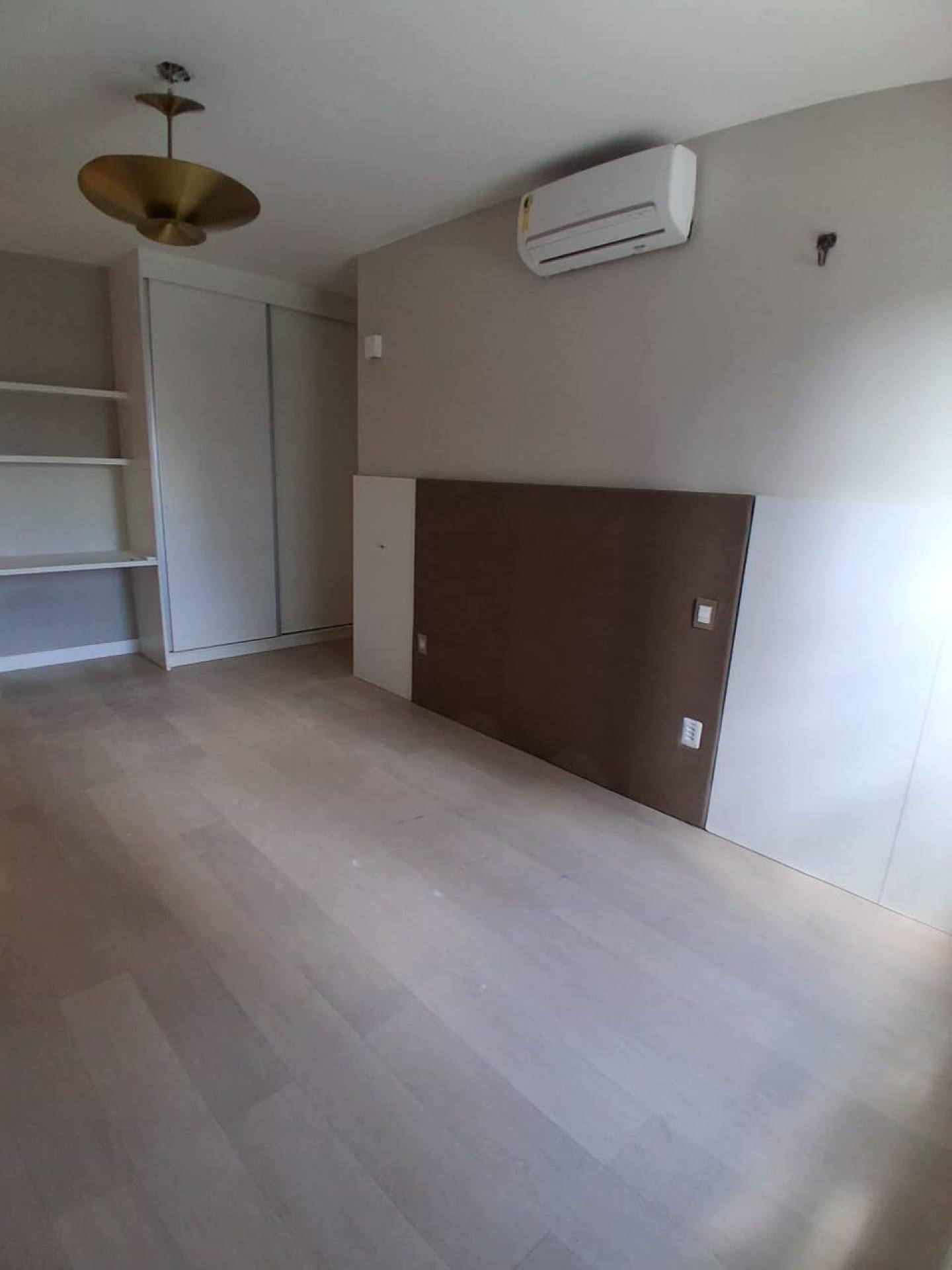 Mansão no Candeal 4/4