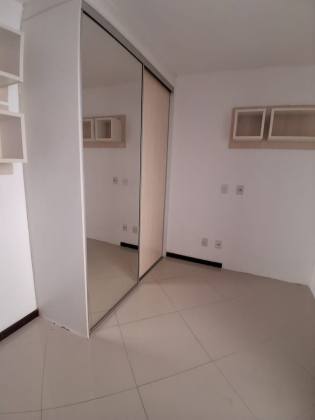 Mansão no Candeal 4/4