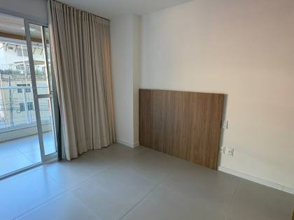 Horto Florestal 1/4 com suíte