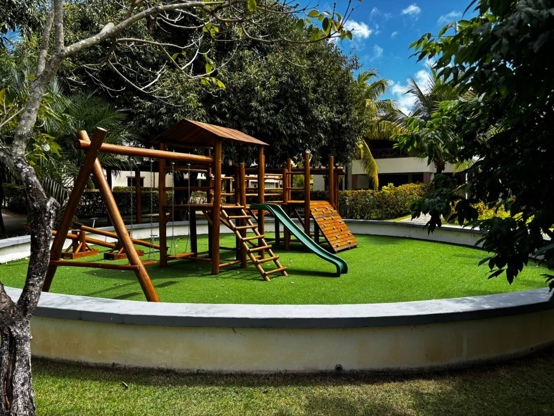 Village Genipabu Club House Guarajuba-  3/4 com suite